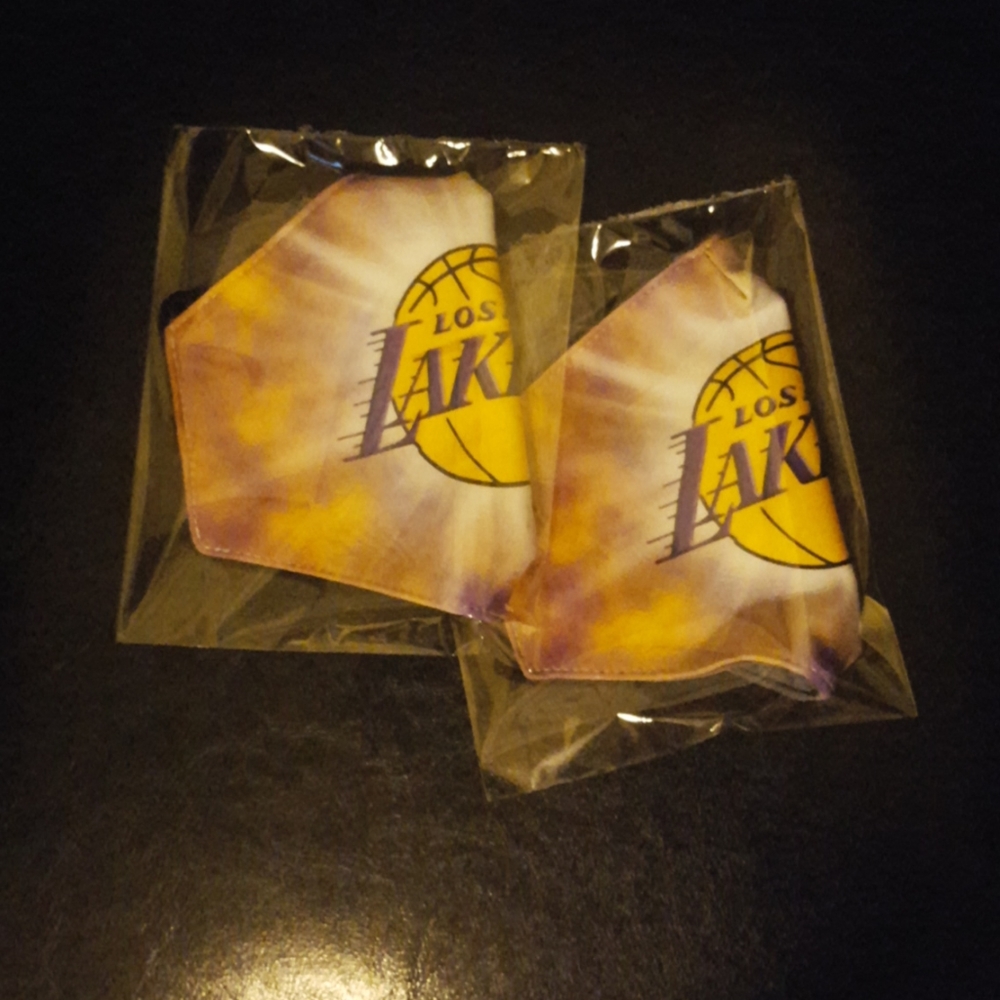 💜NEW Los Angeles Lakers Face Mask💜 - Picture 6 of 6